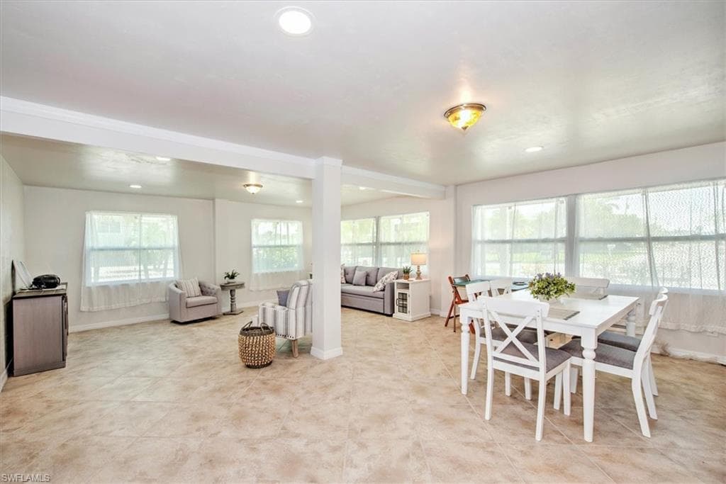 407 Lazy WAY, FORT MYERS BEACH FL 33931-28