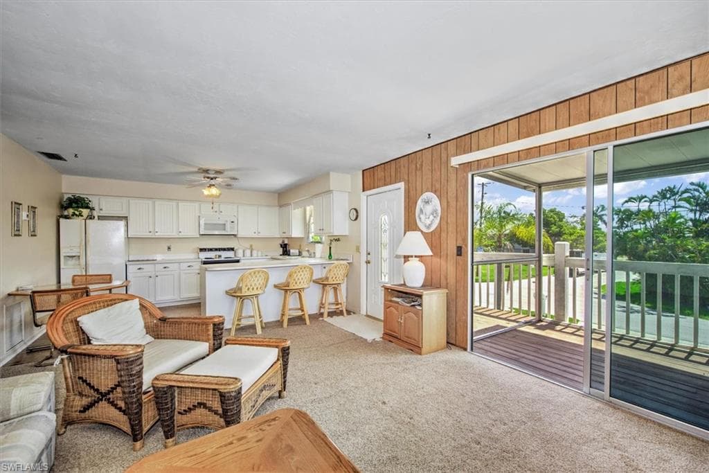 407 Lazy WAY, FORT MYERS BEACH FL 33931-7