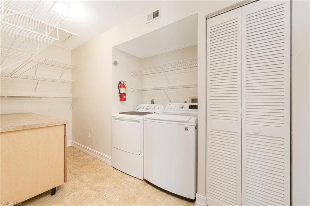 3219 Horse Carriage WAY # 306, NAPLES FL 34105-13