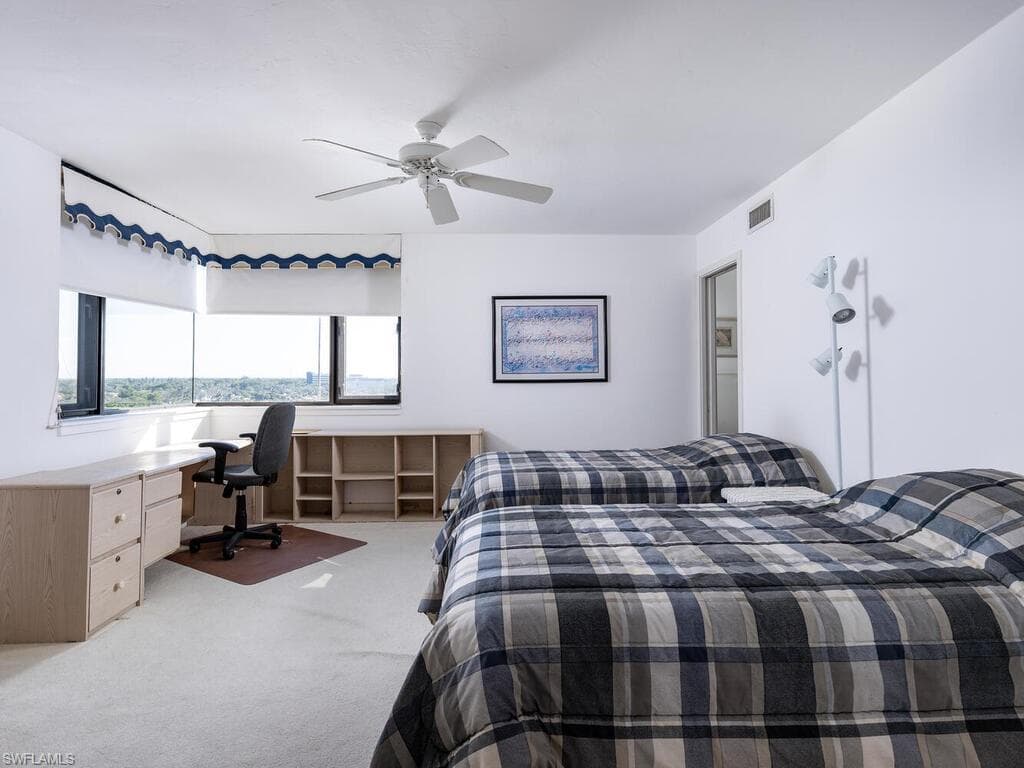 5555 Heron Point DR # 902, NAPLES FL 34108-7