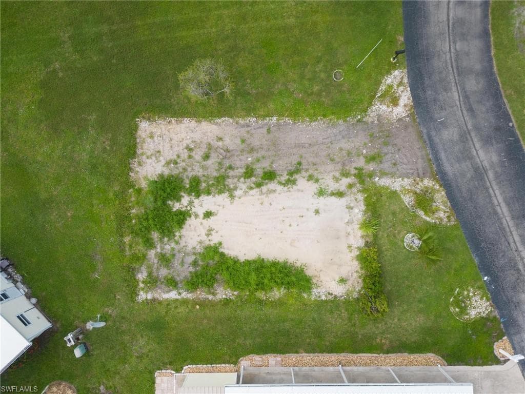 286 Dillard AVE, FORT MYERS FL 33908-12