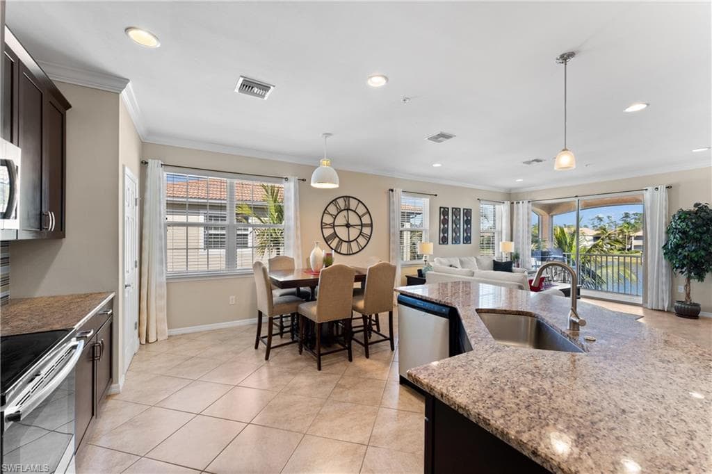 18222 Creekside Preserve LOOP # 201, FORT MYERS FL 33908-15