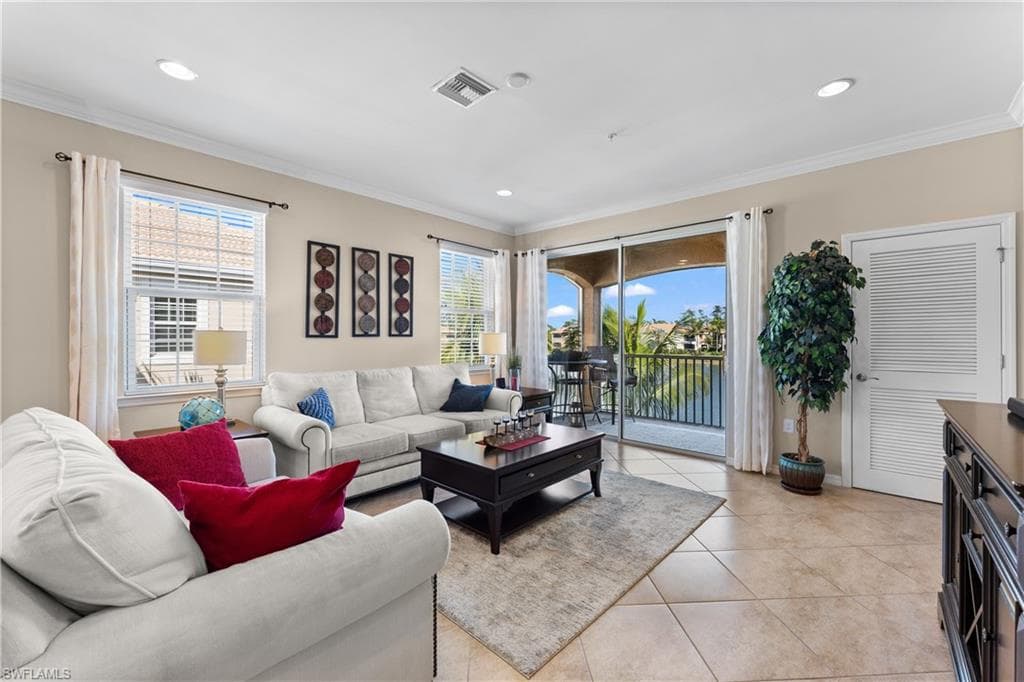 18222 Creekside Preserve LOOP # 201, FORT MYERS FL 33908-8