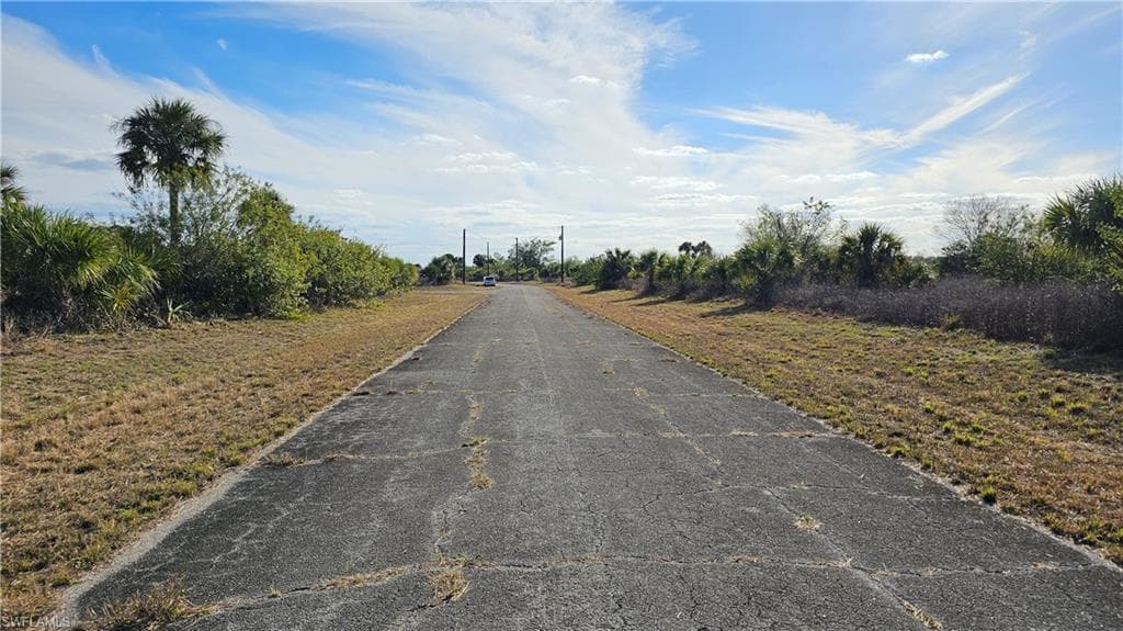 811 Opal CT, LABELLE FL 33935-22