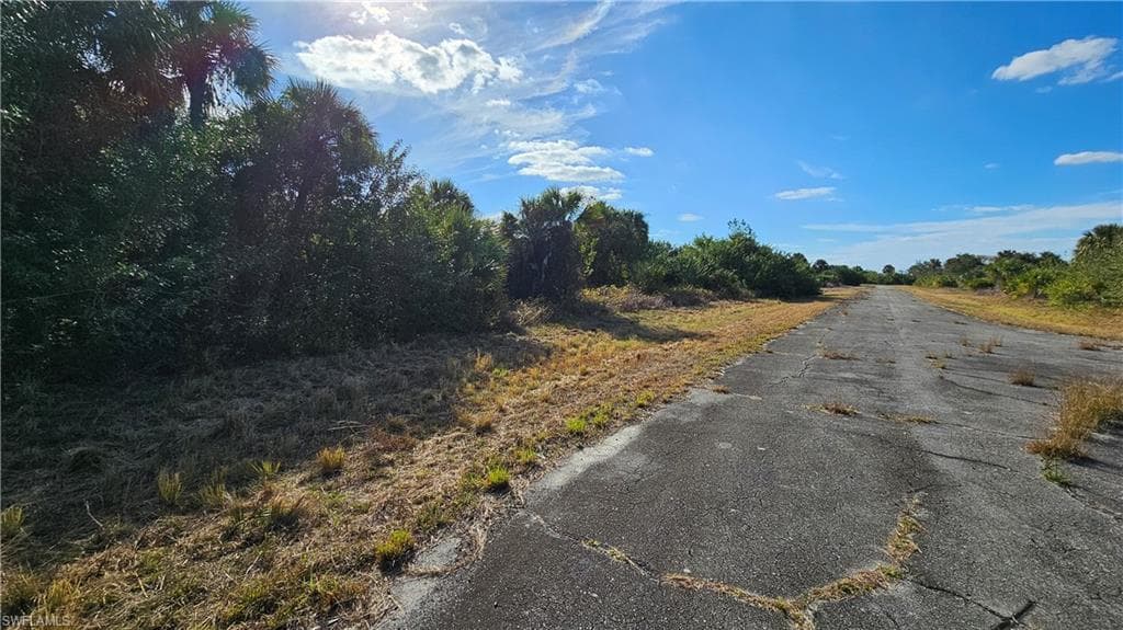 811 Opal CT, LABELLE FL 33935-8