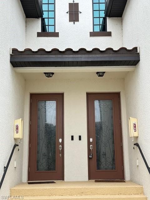 12048 HAWTHORN LAKE DR # 201, FORT MYERS FL 33913-1