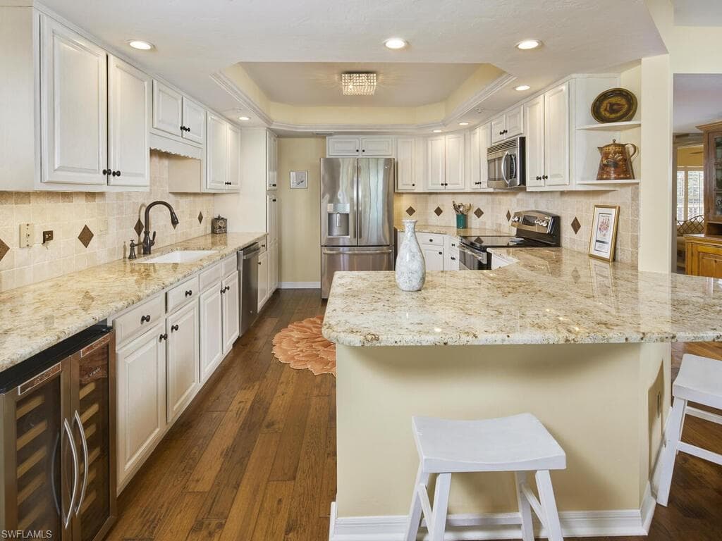 26890 Wedgewood DR # 403, BONITA SPRINGS FL 34134-8