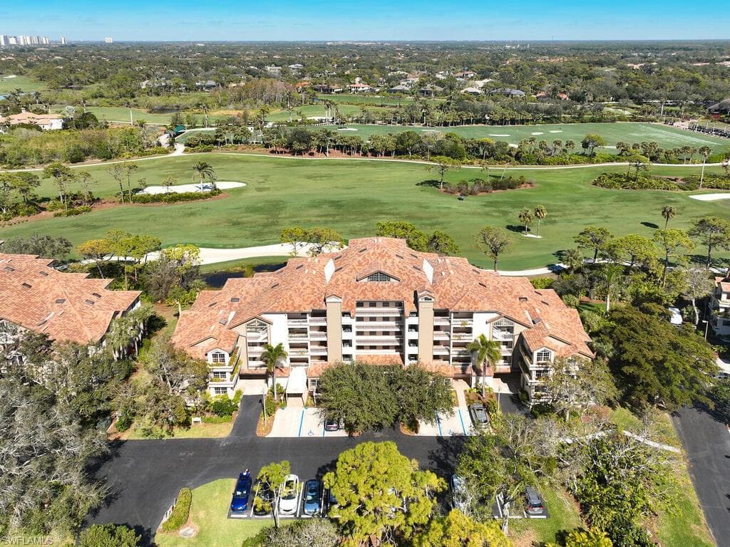 26890 Wedgewood DR # 403, BONITA SPRINGS FL 34134-3
