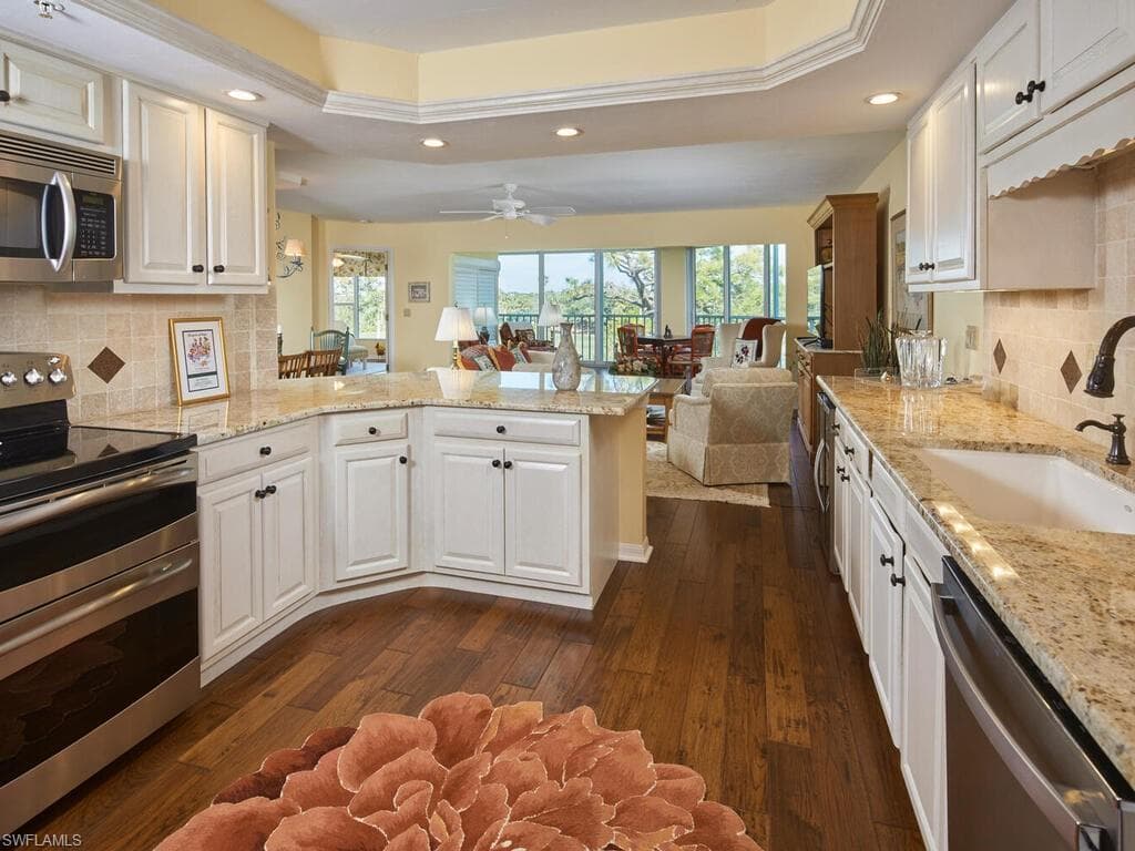 26890 Wedgewood DR # 403, BONITA SPRINGS FL 34134-7