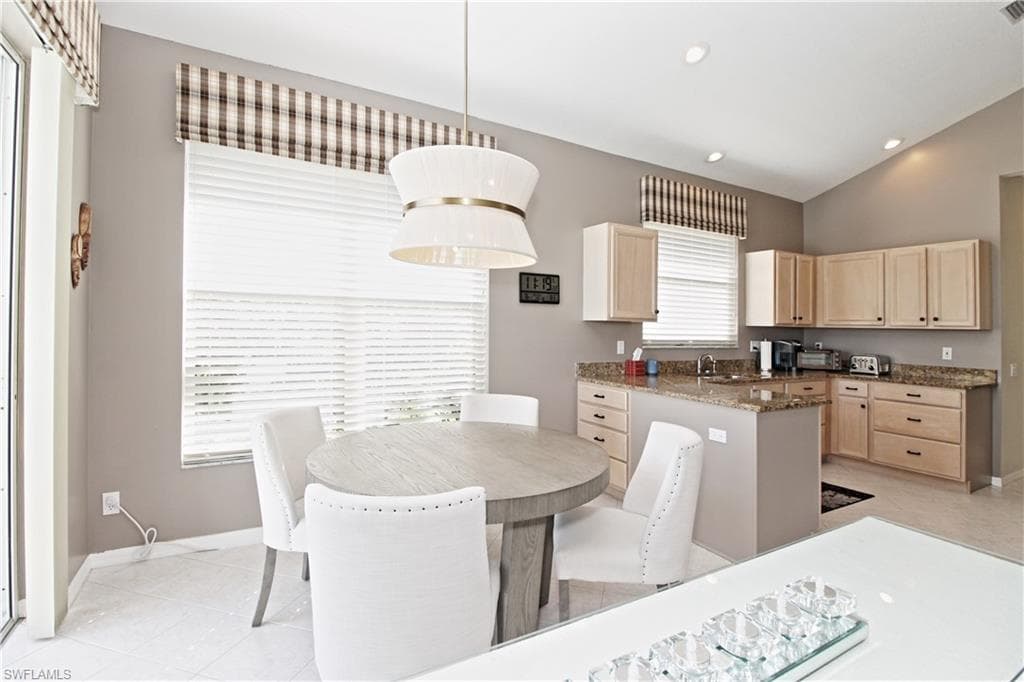 1842 Winding Oaks WAY, NAPLES FL 34109-11