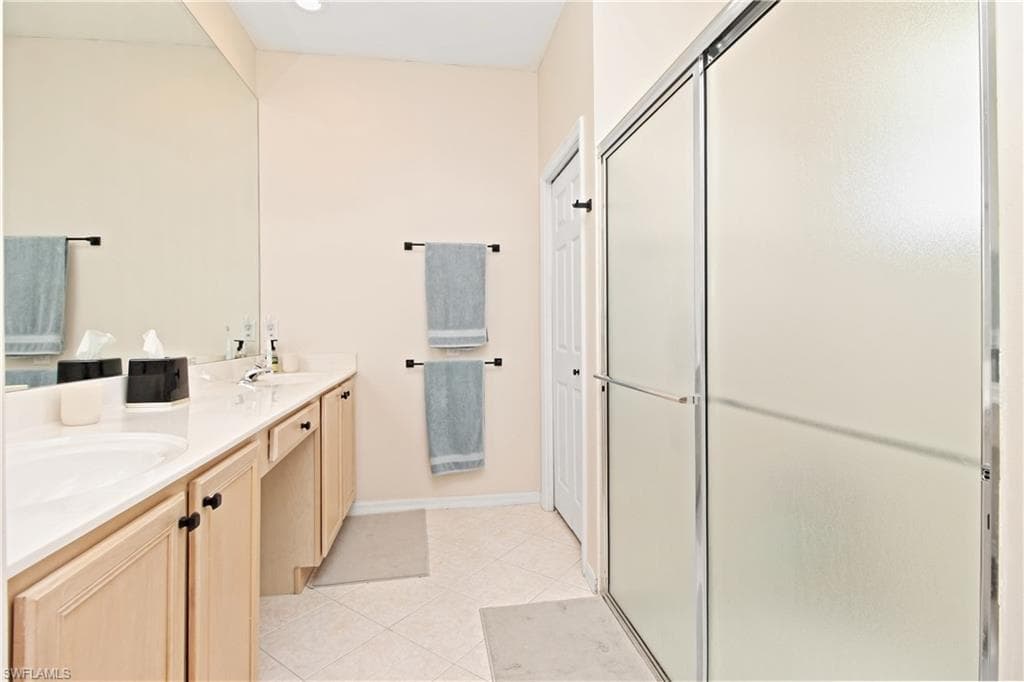 1842 Winding Oaks WAY, NAPLES FL 34109-18