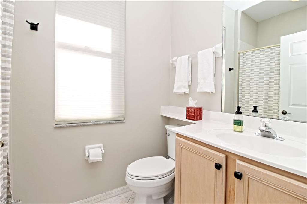 1842 Winding Oaks WAY, NAPLES FL 34109-20