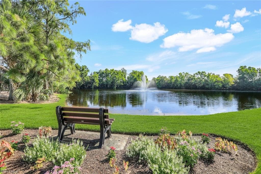 7360 Glenmoor LN # 4301, NAPLES FL 34104-14