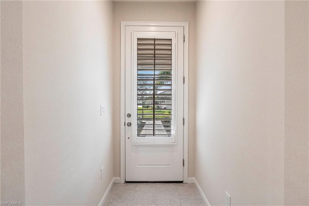 10267 Bonavie Cove DR, FORT MYERS FL 33966-6