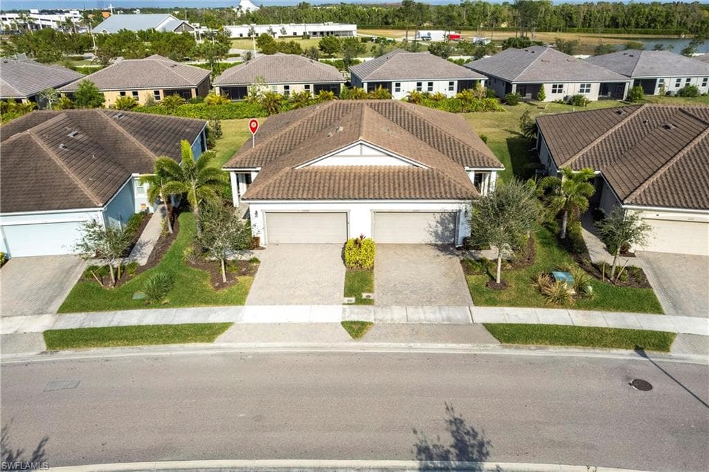 10267 Bonavie Cove DR, FORT MYERS FL 33966-40