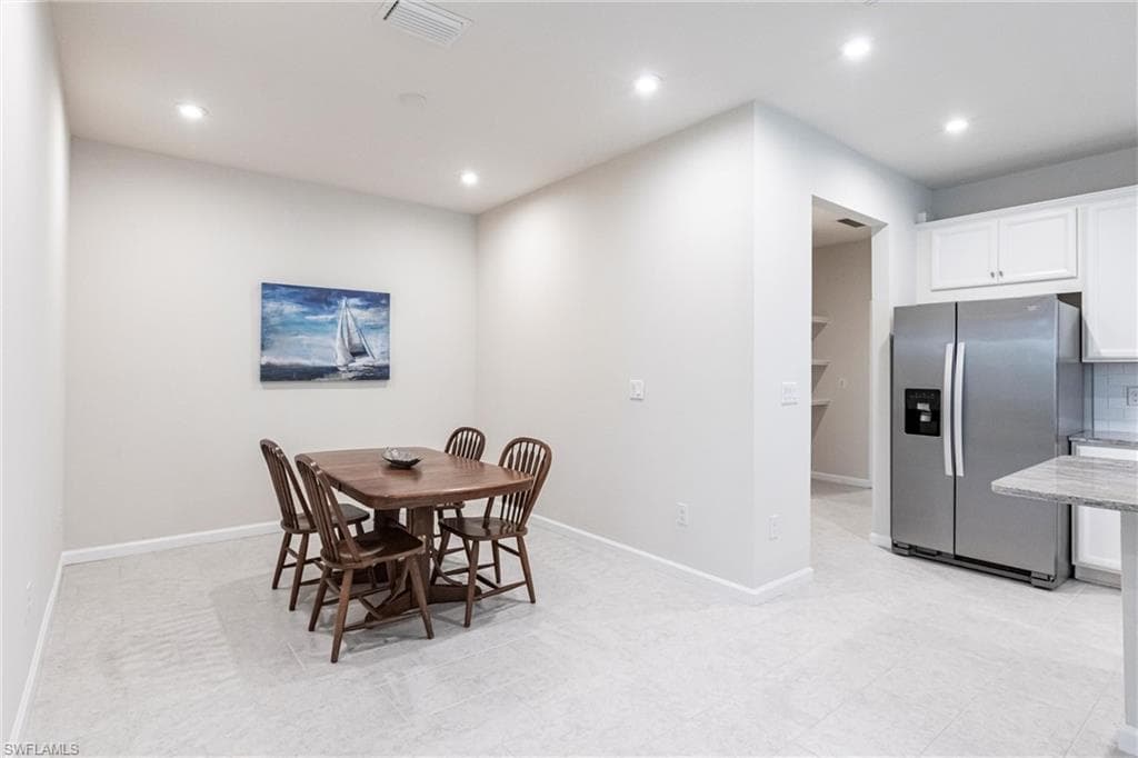 10267 Bonavie Cove DR, FORT MYERS FL 33966-18