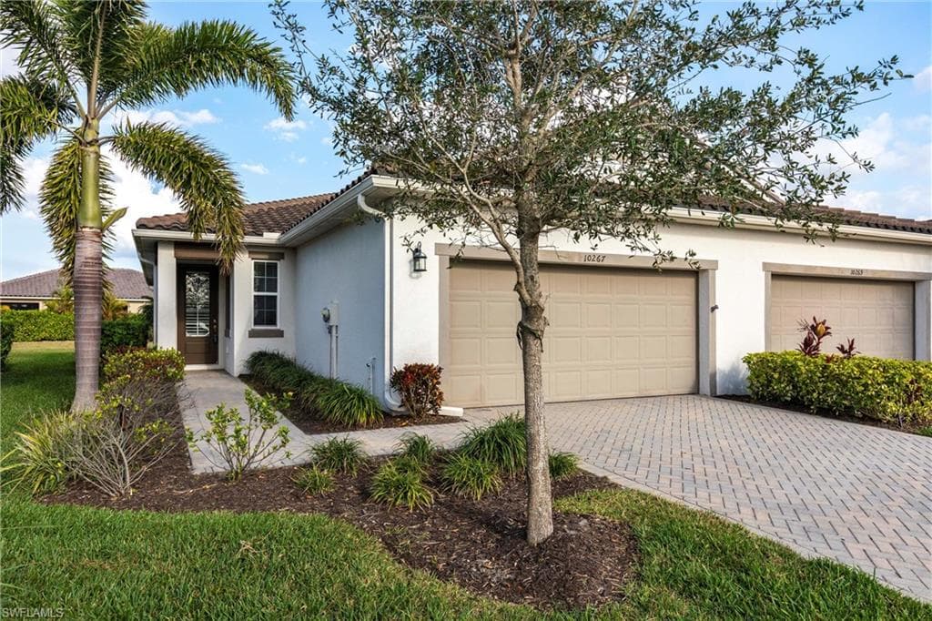 10267 Bonavie Cove DR, FORT MYERS FL 33966-3