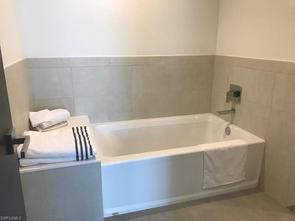 777 N Ocean DR # S333, HOLLYWOOD FL 33019-14