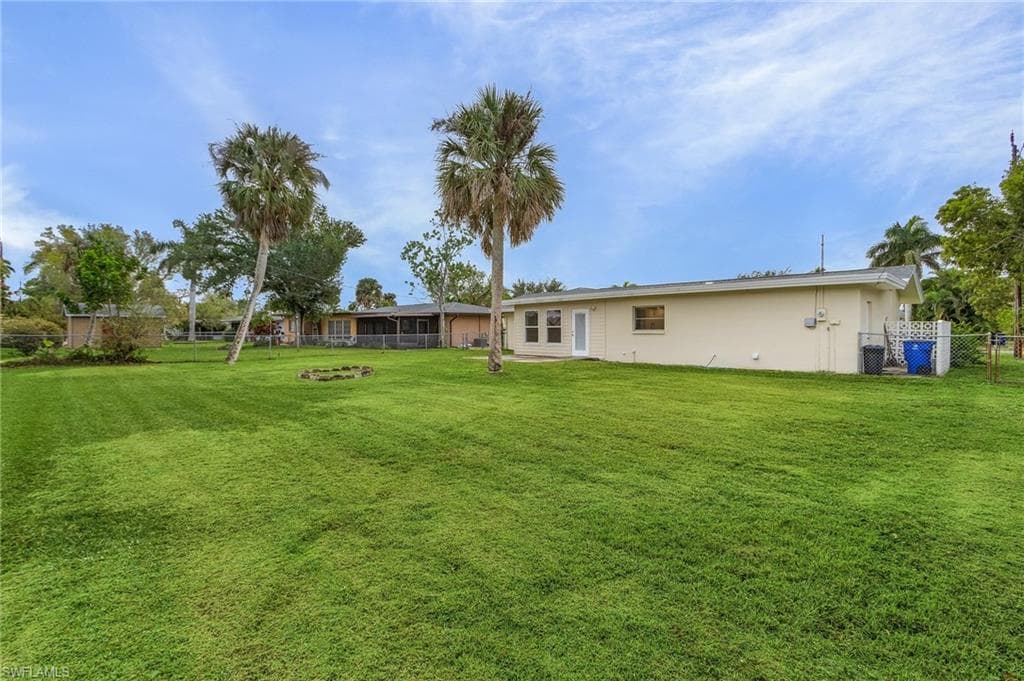 1015 El Mar AVE-22