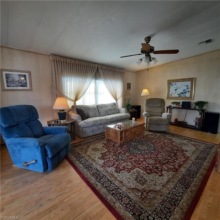 108 Snead DR, NORTH FORT MYERS FL 33903-7