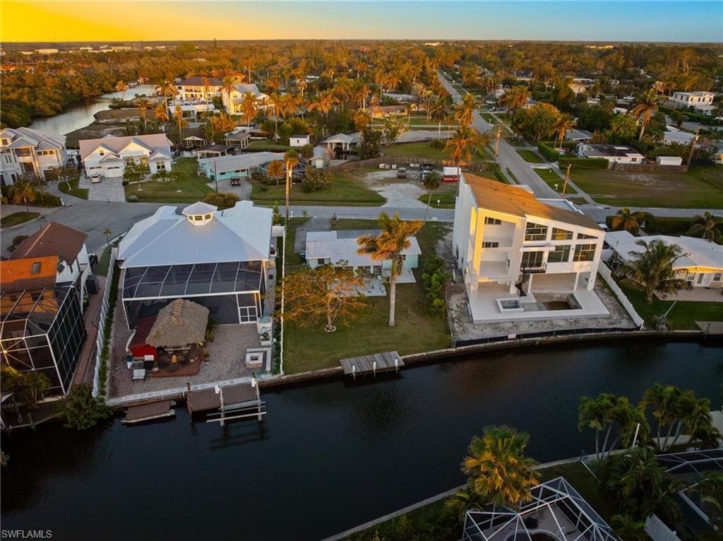 1796 Holiday LN, NAPLES FL 34104-12