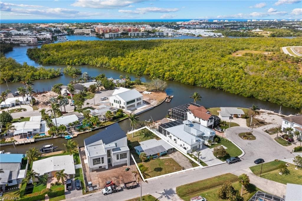 1796 Holiday LN, NAPLES FL 34104-28