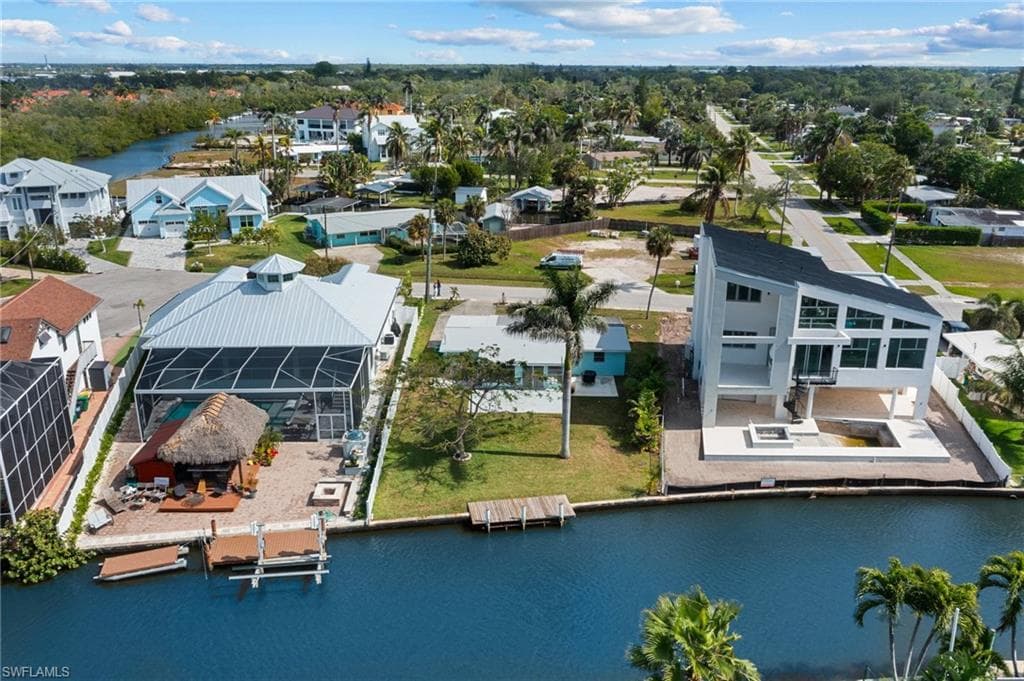 1796 Holiday LN, NAPLES FL 34104-24