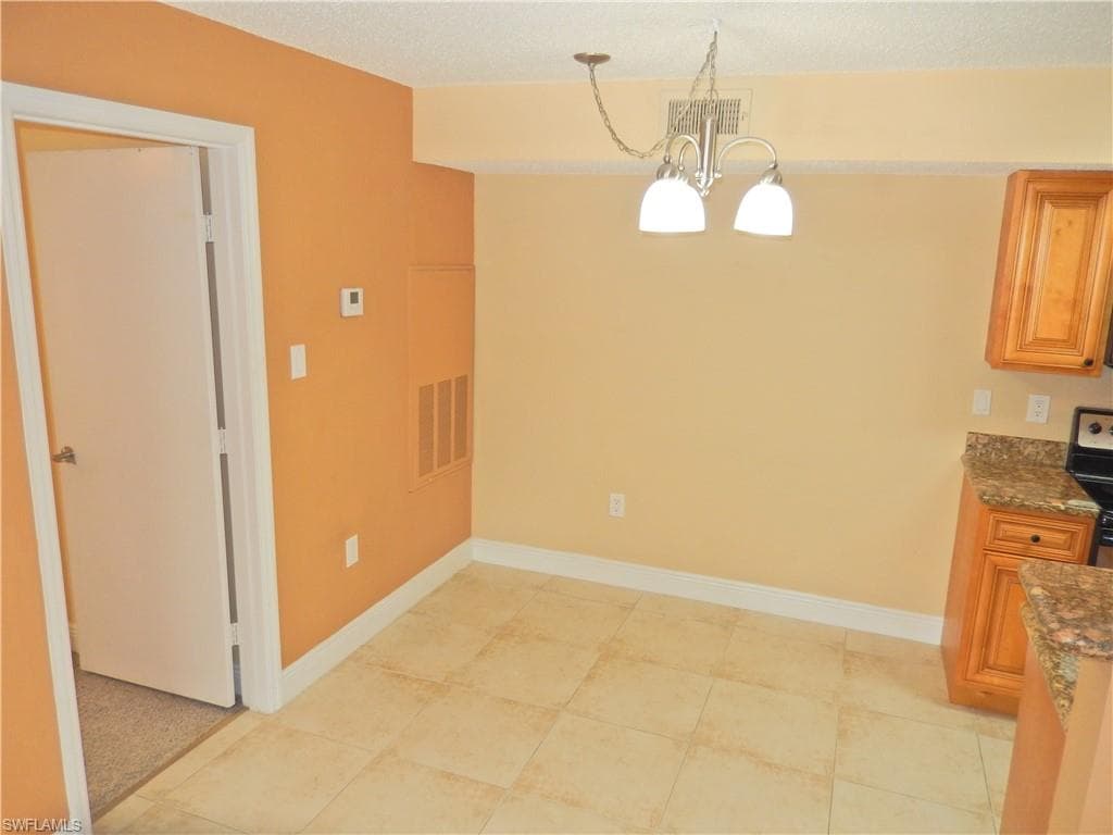 12571 Equestrian CIR # 902, FORT MYERS FL 33907-8