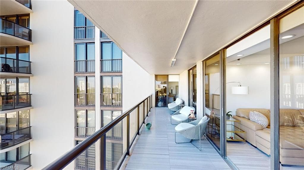 19667 Turnberry WAY # 14F, AVENTURA FL 33180-33