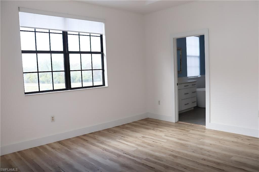 15489 Summit Place CIR # 302, NAPLES FL 34119-9