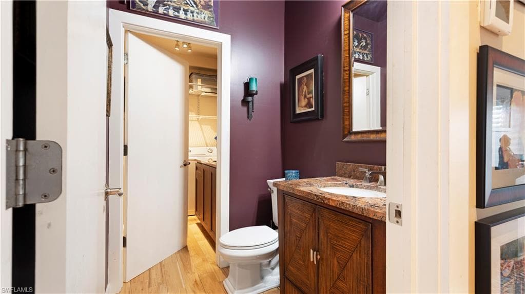 1307 Isabel DR-22