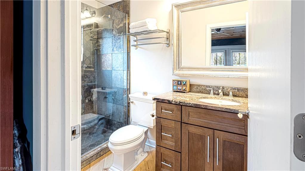 1307 Isabel DR-21