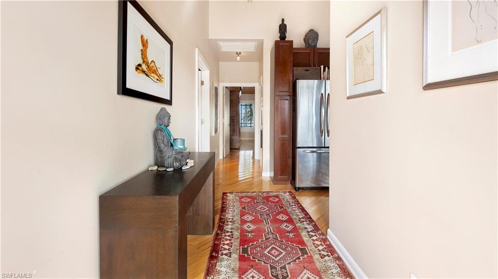 1307 Isabel DR-9