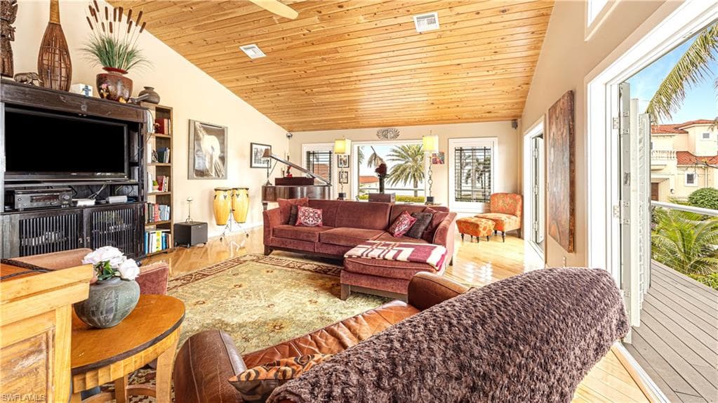 1307 Isabel DR-13