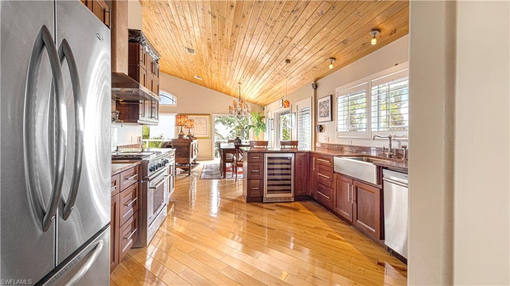 1307 Isabel DR-10