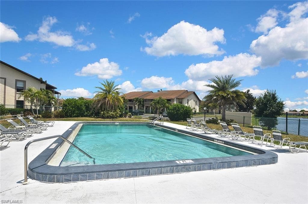 13134 Feather Sound DR # 409, FORT MYERS FL 33919-22