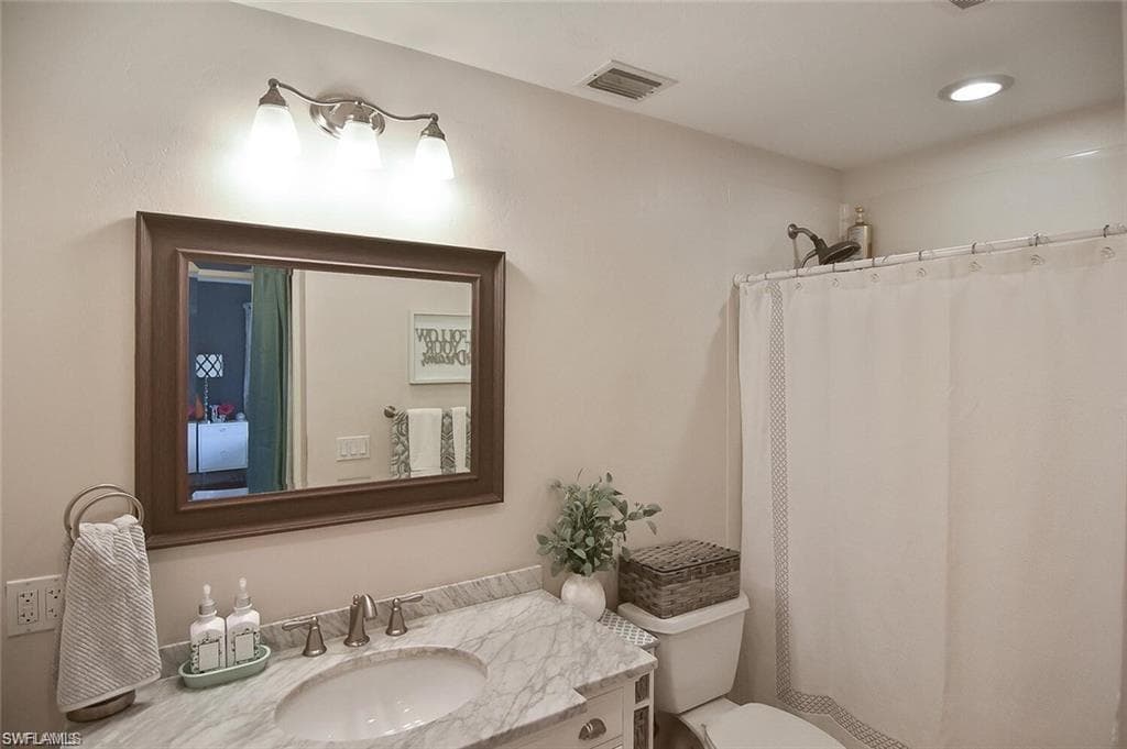 13134 Feather Sound DR # 409, FORT MYERS FL 33919-14