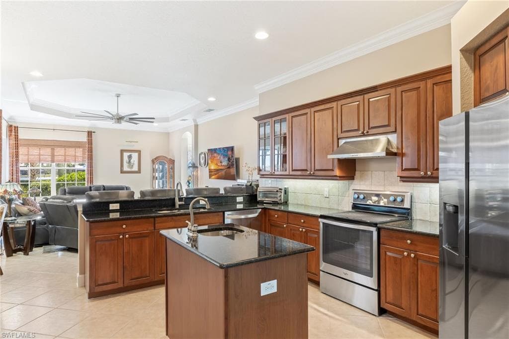 5683 Whispering Willow WAY, FORT MYERS FL 33908-11