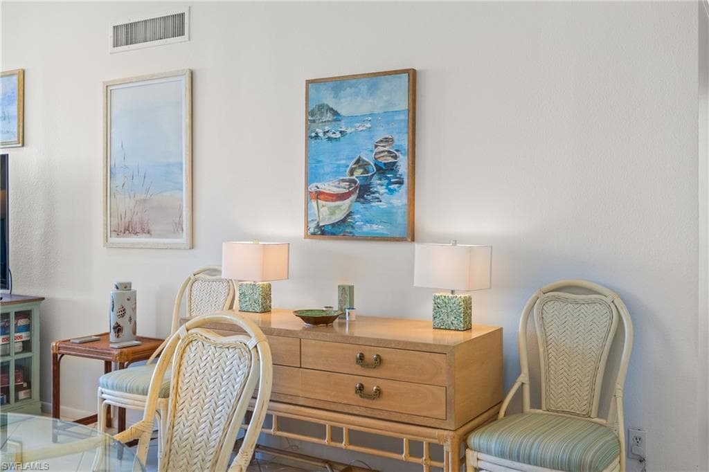 1212 BENJAMIN FRANKLIN DR # 102, SARASOTA FL 34236-9