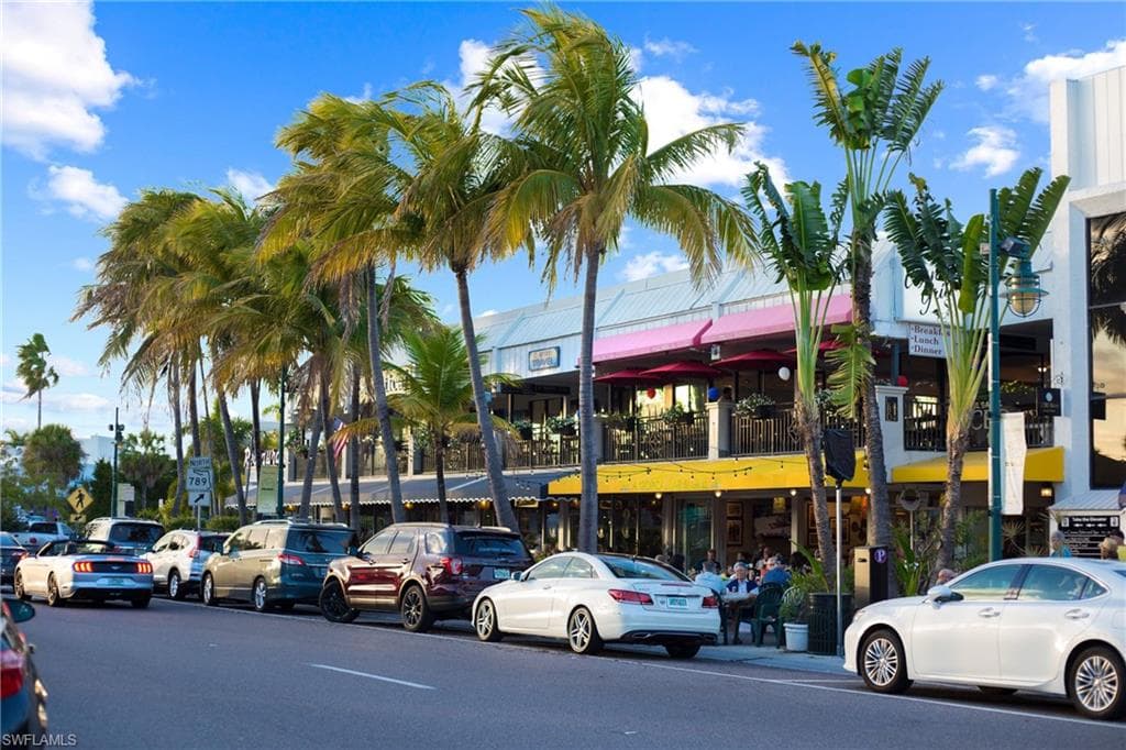 1212 BENJAMIN FRANKLIN DR # 102, SARASOTA FL 34236-48