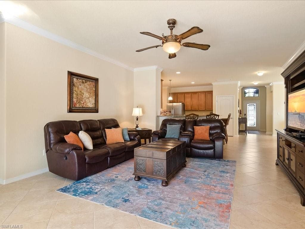 3827 Treasure Cove CIR, NAPLES FL 34114-11