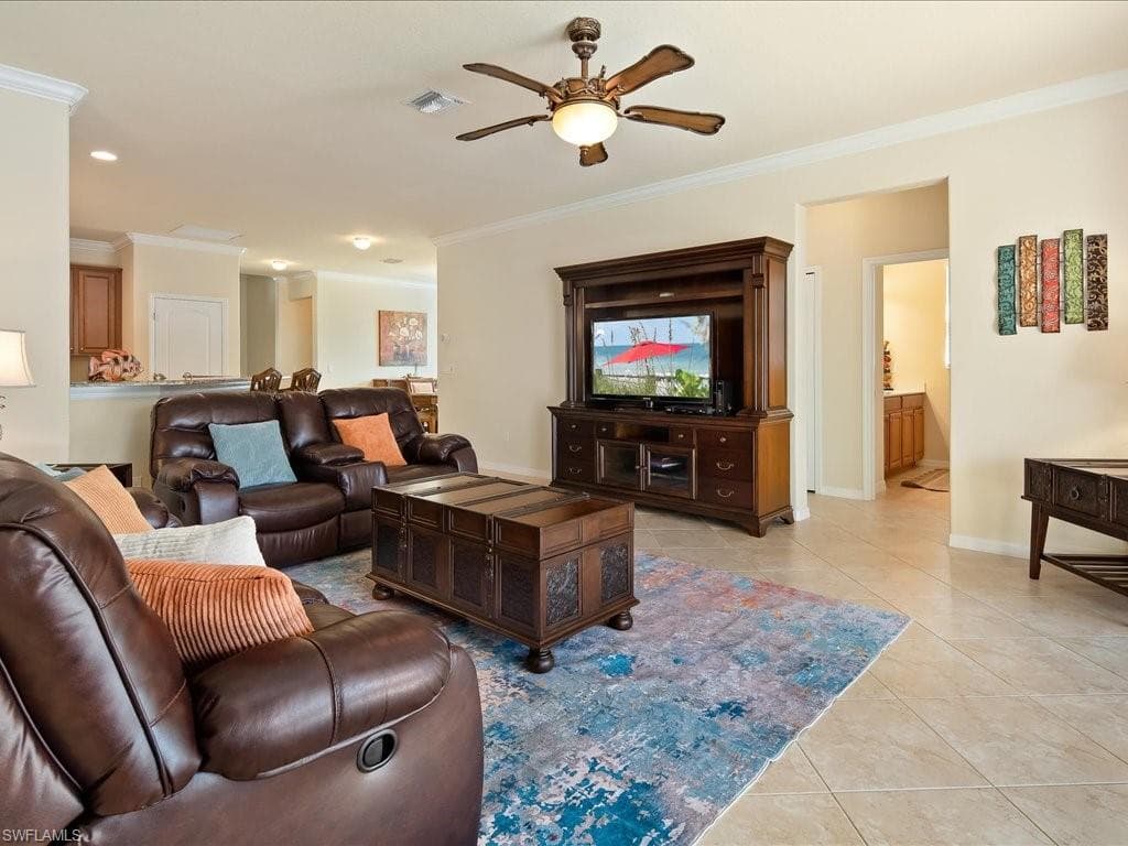 3827 Treasure Cove CIR, NAPLES FL 34114-10