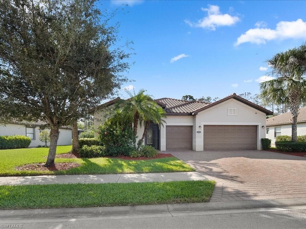 3827 Treasure Cove CIR, NAPLES FL 34114-30