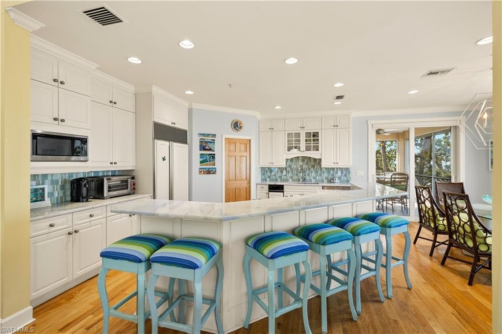 15899 Captiva DR-12