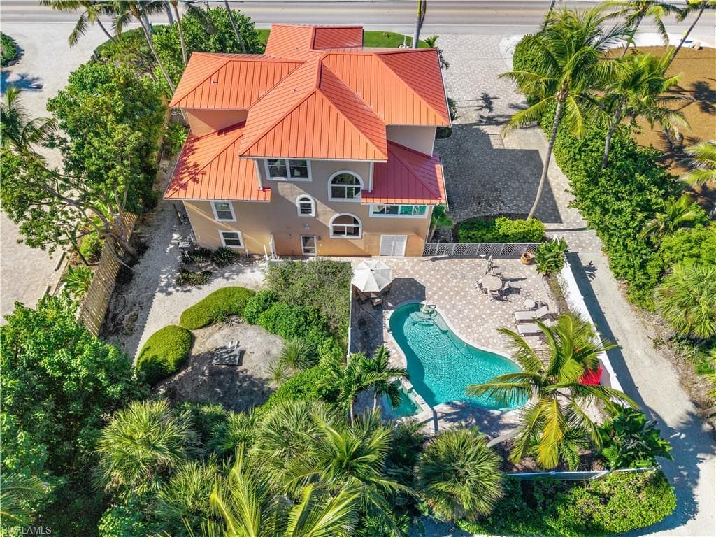 15899 Captiva DR-42