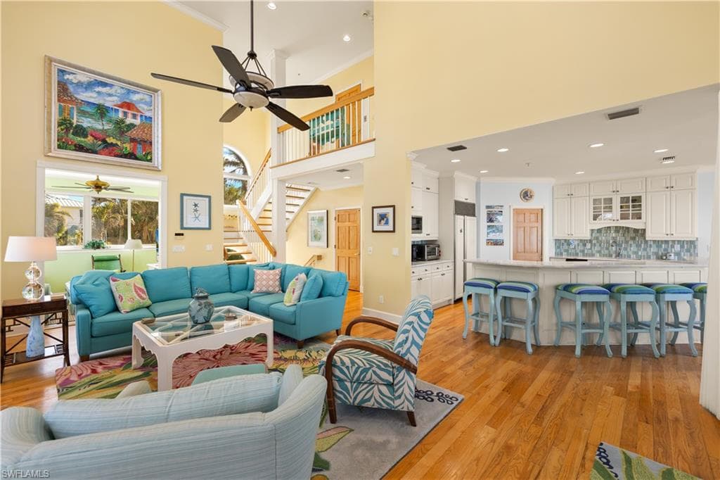 15899 Captiva DR-11