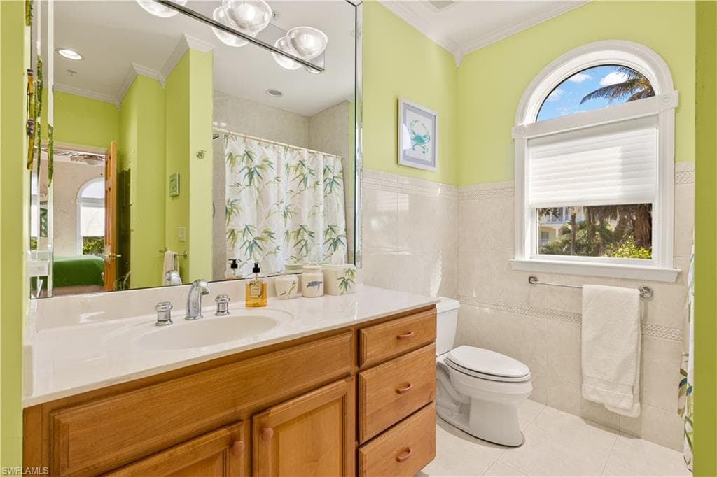 15899 Captiva DR-27