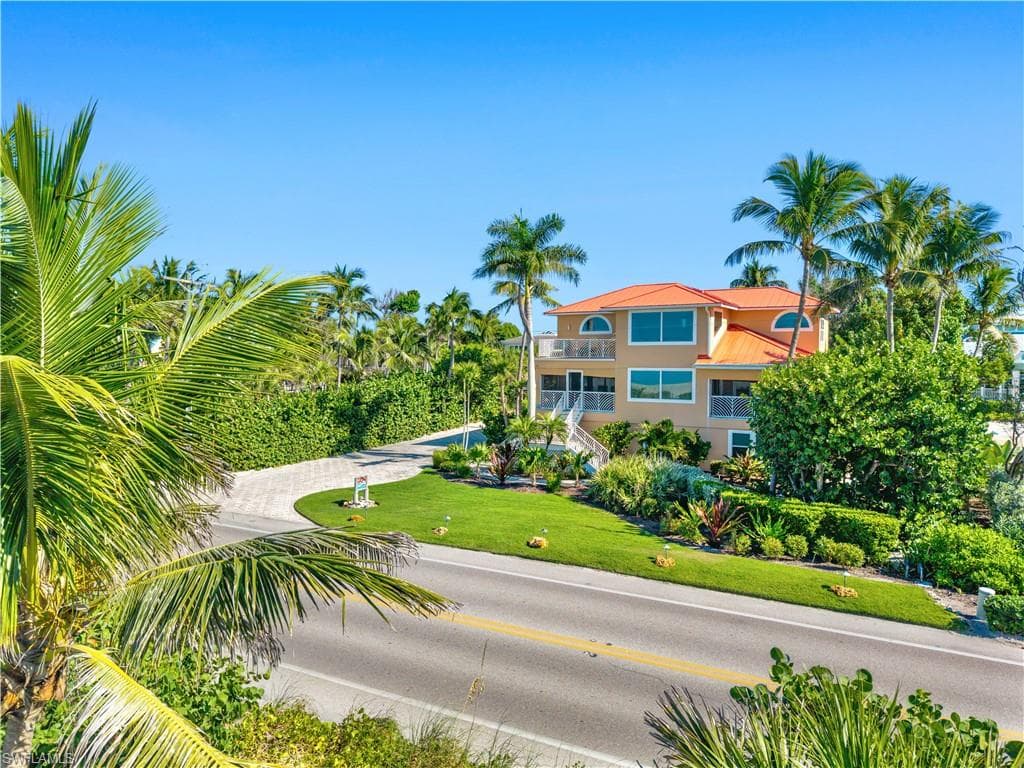 15899 Captiva DR-4