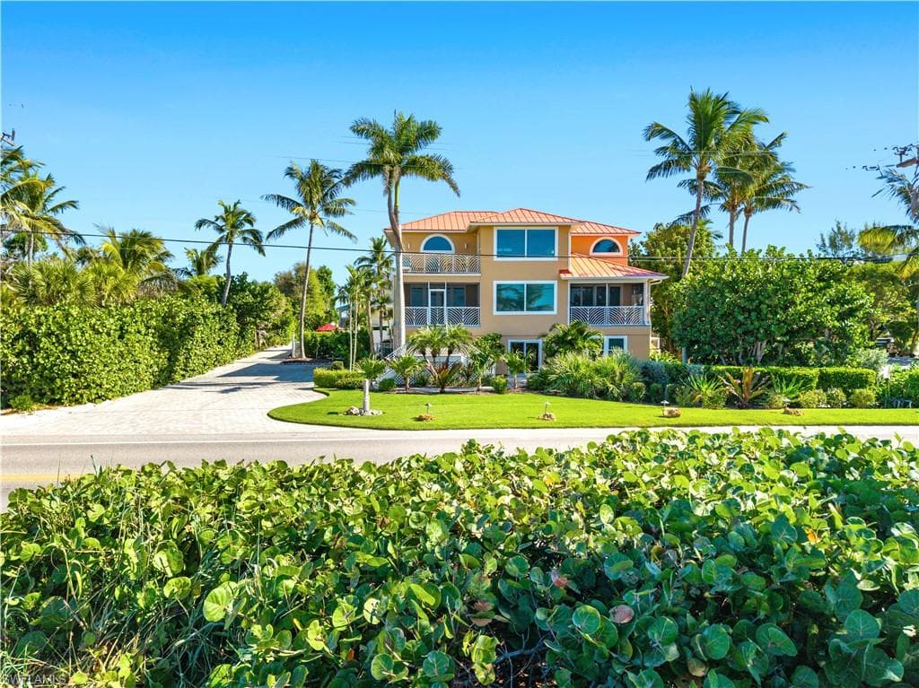 15899 Captiva DR-43