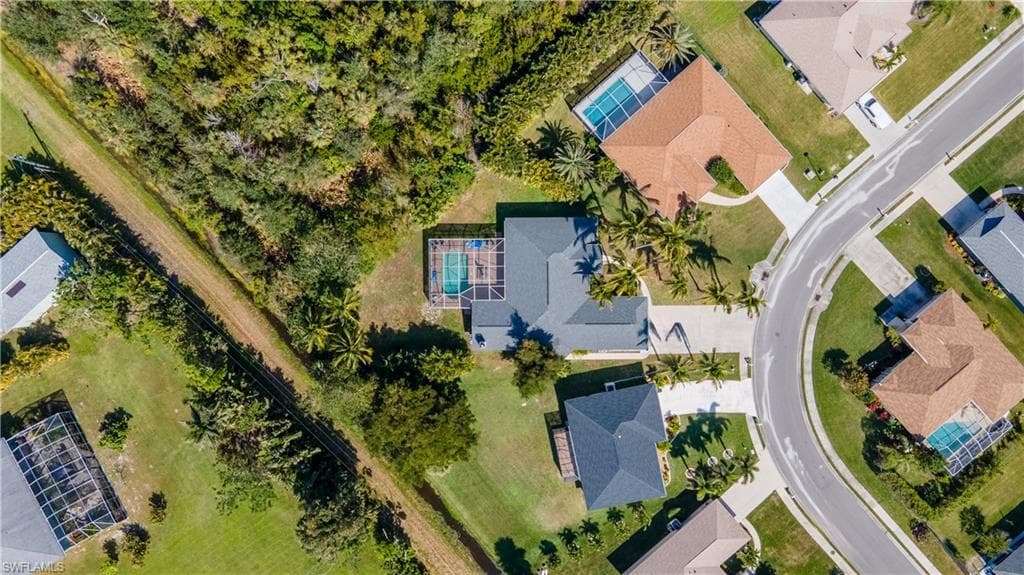 8896 Bracken WAY-2